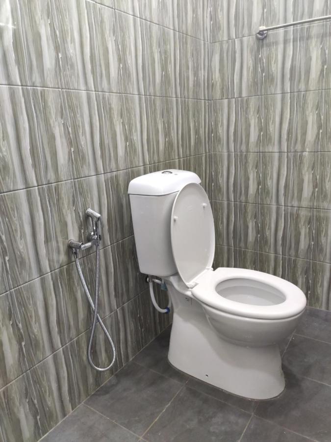 Private Pool Cassa Dinies, Wifi , Bbq,10 Pax Villa Rantau Panjang Exterior photo